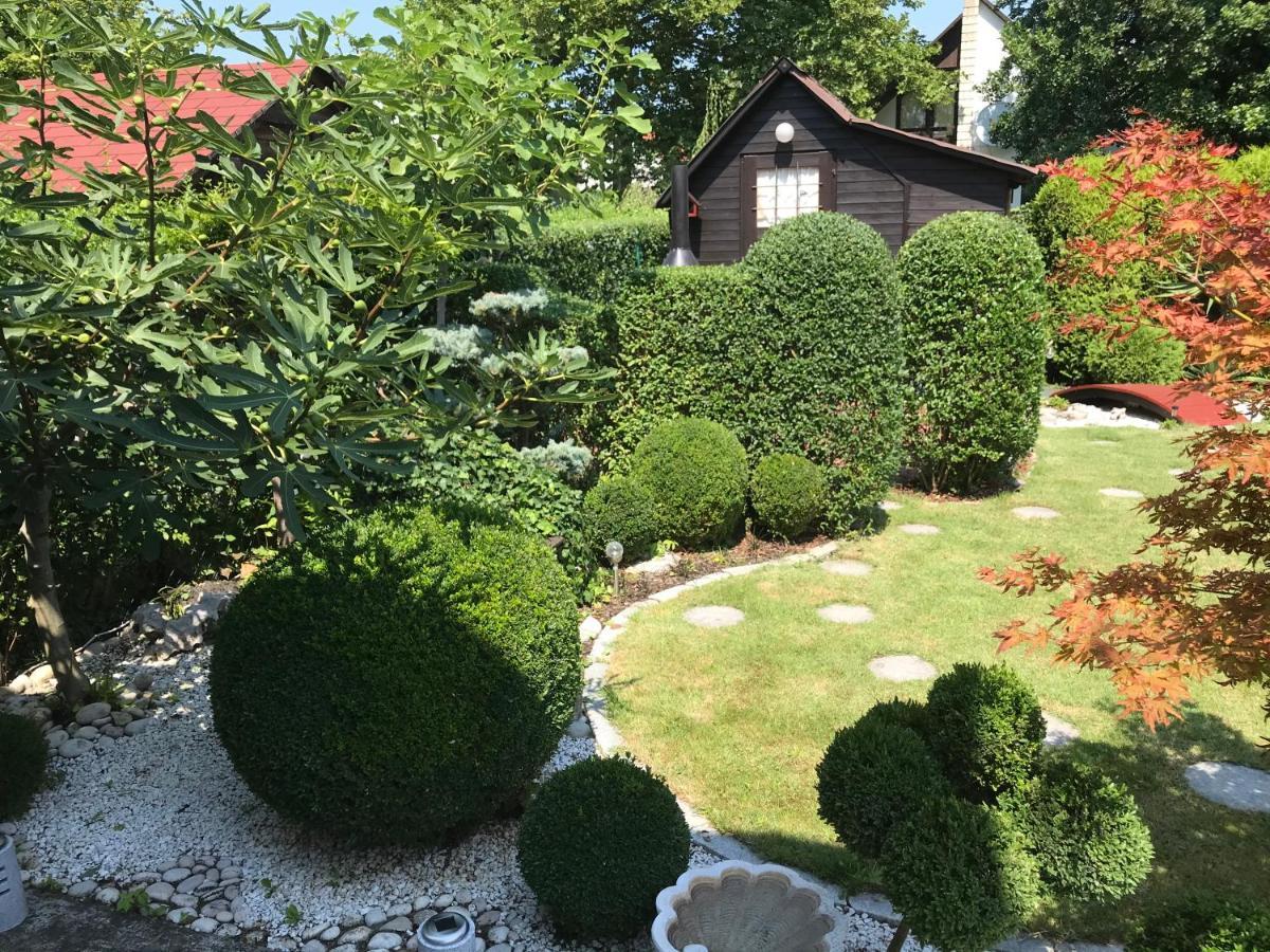 Nyaralo Japankerttel - Apartment With Japanese Garden Balatonmáriafürdő Eksteriør billede