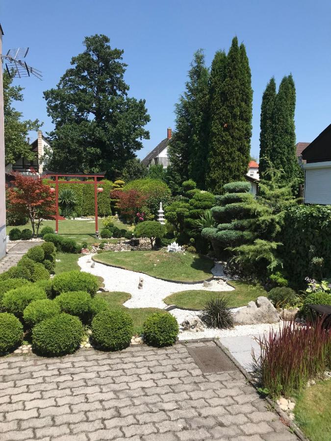 Nyaralo Japankerttel - Apartment With Japanese Garden Balatonmáriafürdő Eksteriør billede