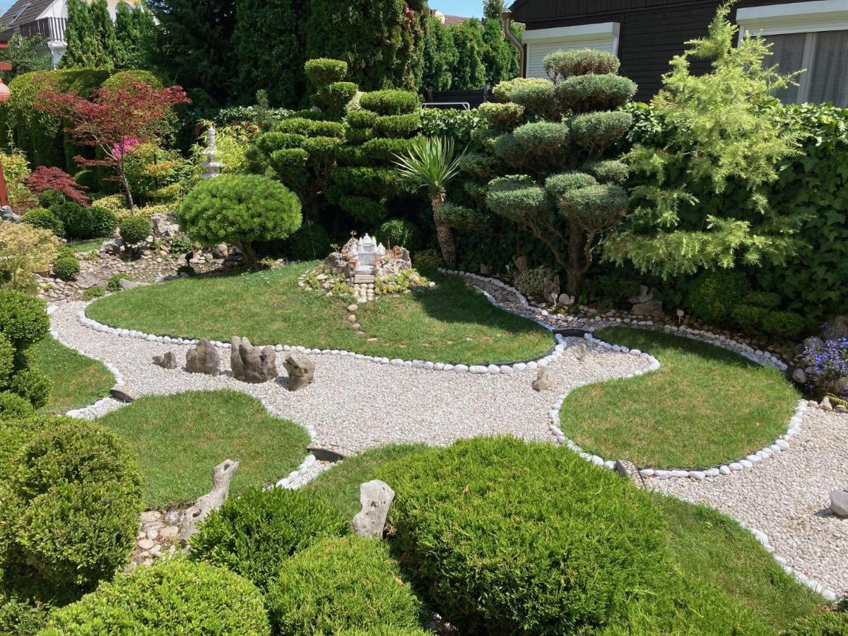 Nyaralo Japankerttel - Apartment With Japanese Garden Balatonmáriafürdő Eksteriør billede